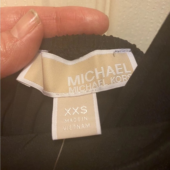 Michael Kors Sz XXS Elegant Black Halter Shirt NWT!! - Picture 3 of 4